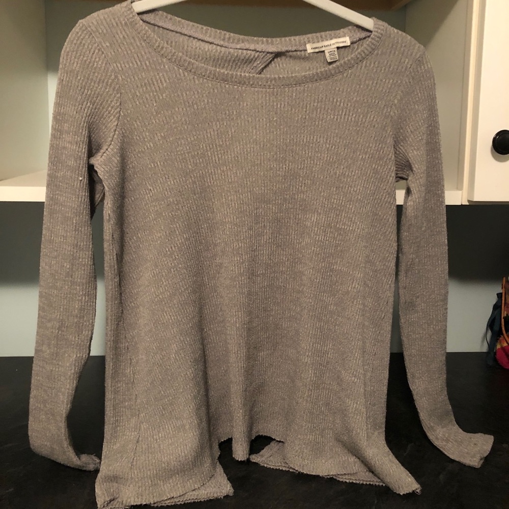 AMERICAN EAGLE OPEN BACK SWEATER
